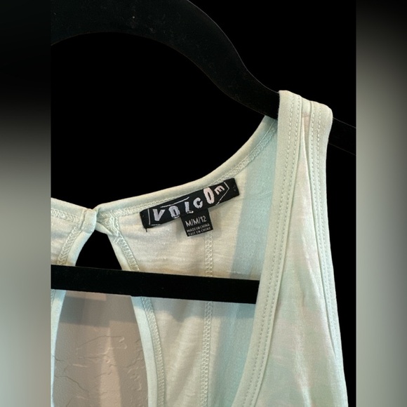 NWT Volcom Dress‎ - Picture 3 of 5